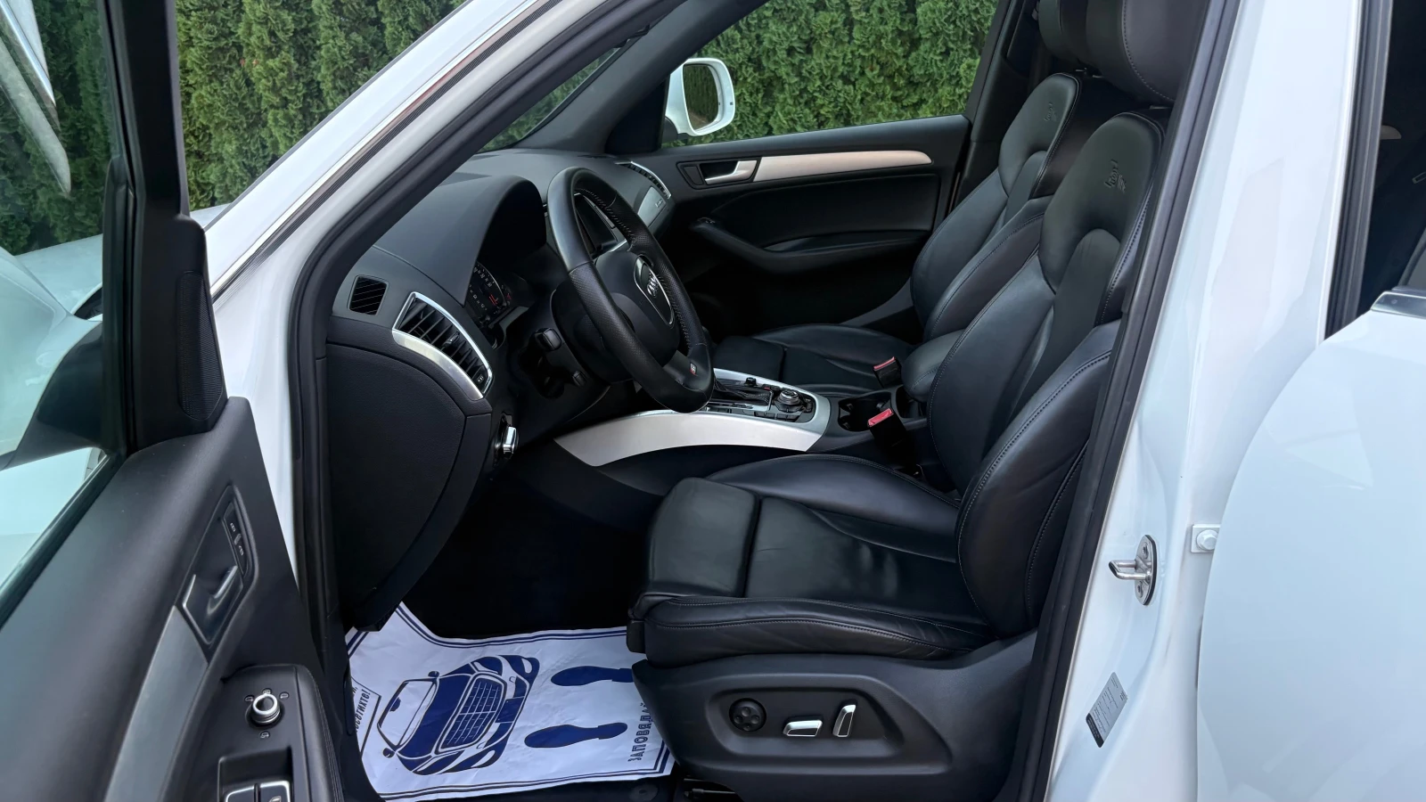 Audi Q5 3.0tdi /S-Line / Панорама, снимка 11 - Автомобили и джипове - 55743653