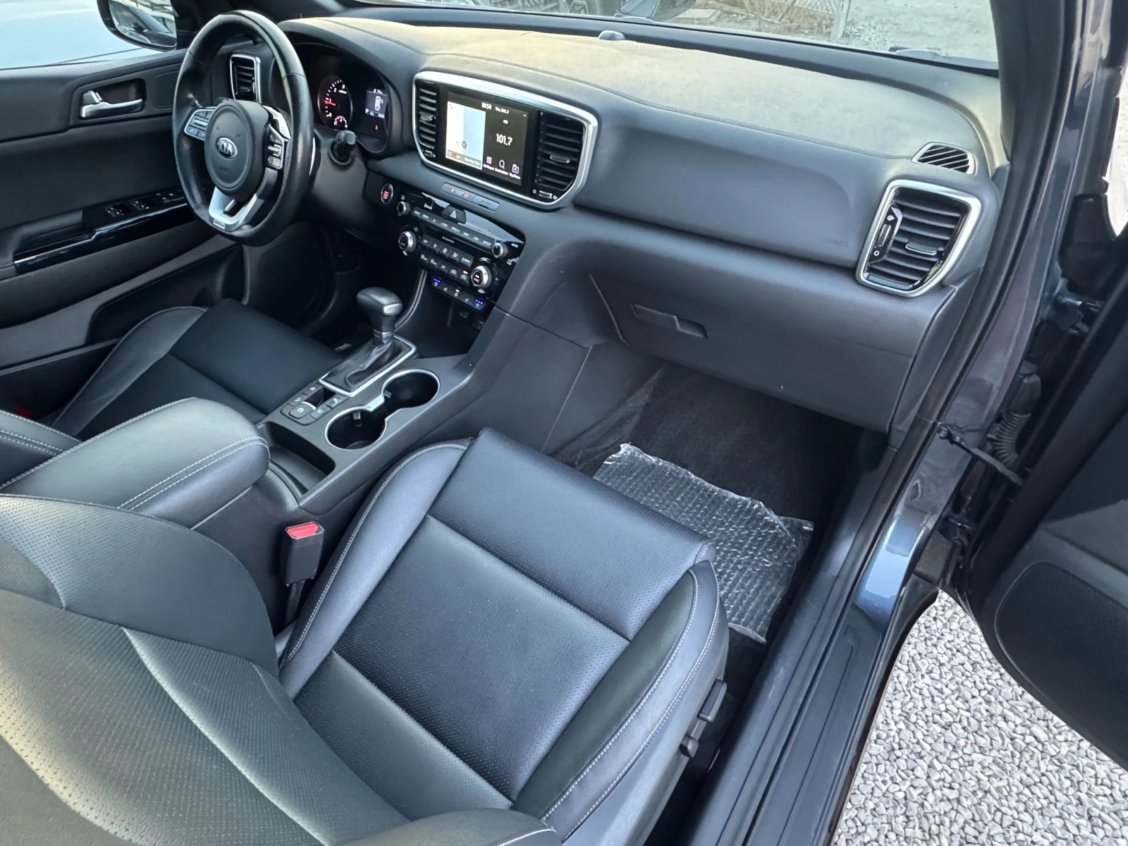 Kia Sportage 2.0D 2WD ! Intelligent !, снимка 11 - Автомобили и джипове - 56328261