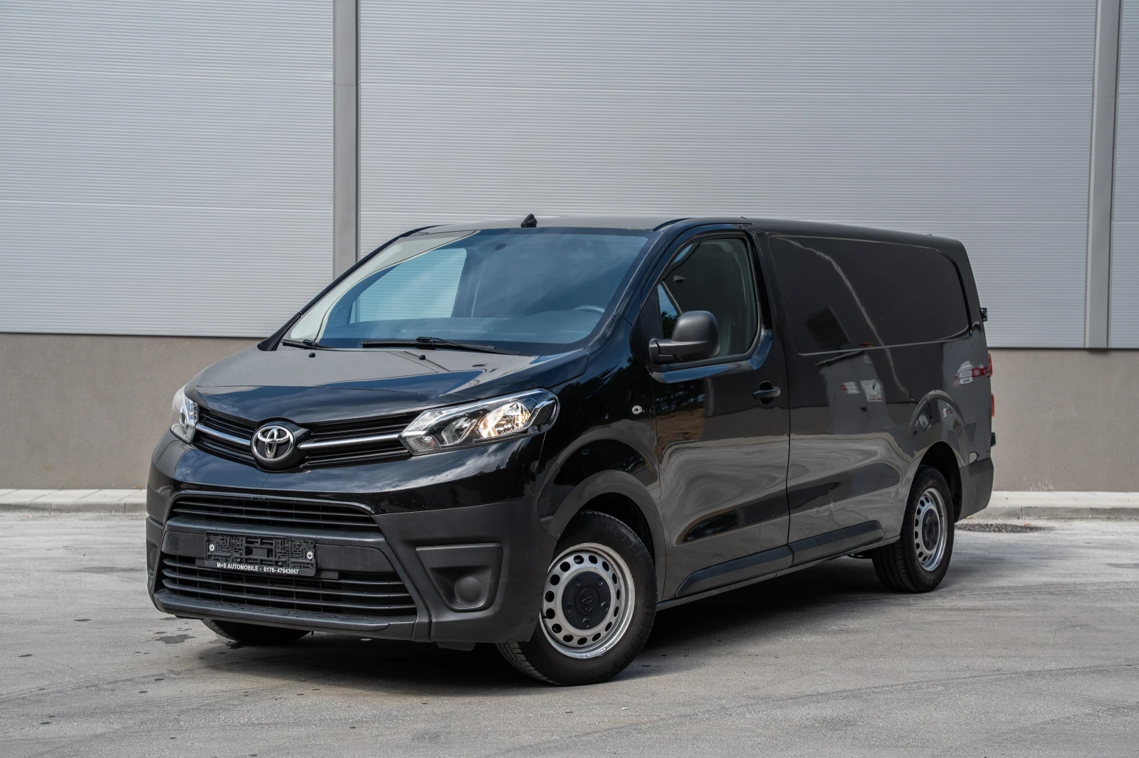 Toyota Proace, снимка 2 - Бусове и автобуси - 55148403