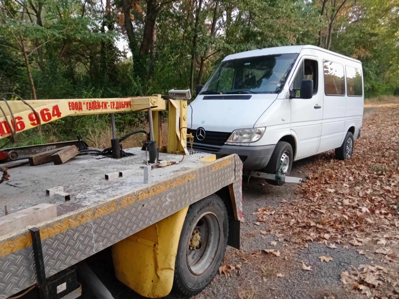 Ford Cargo пътна помощ, снимка 6 - Камиони - 53025197