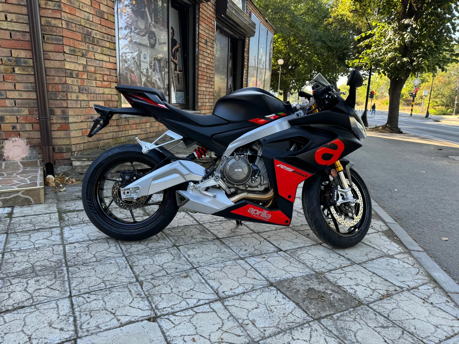 Aprilia Rs 660 - изображение 2