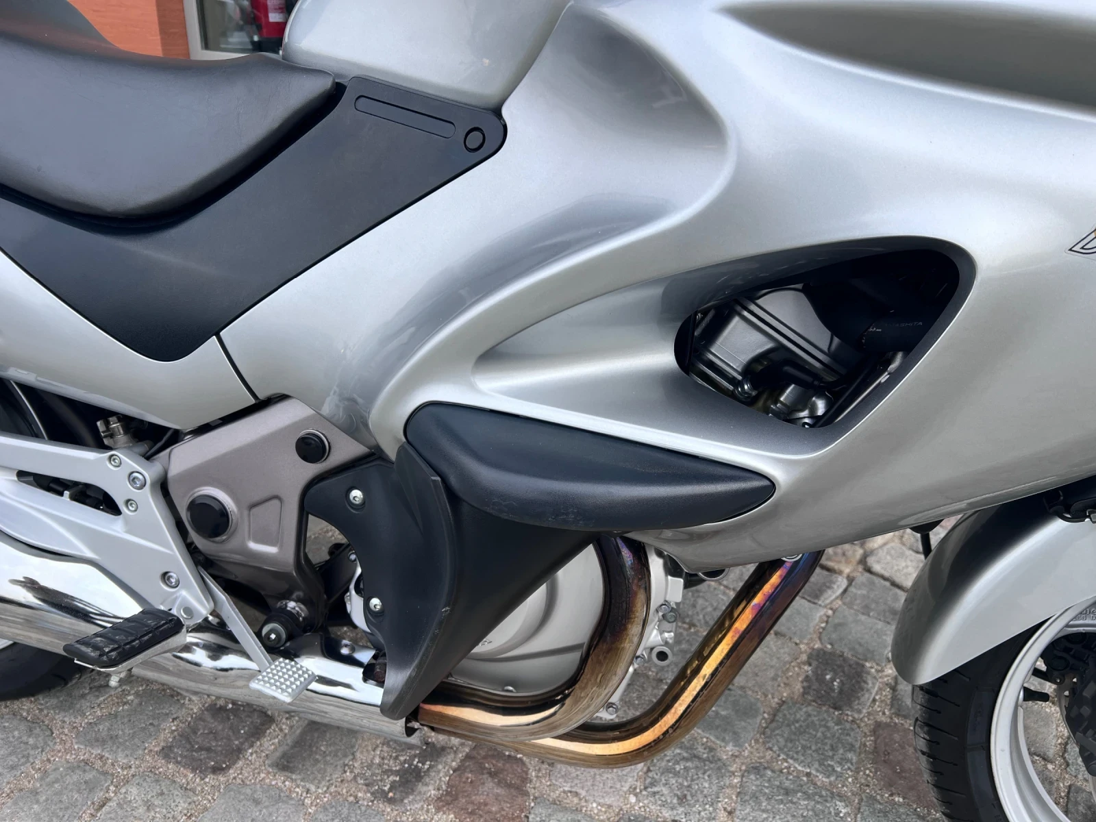 Honda Deauville 650 - изображение 3