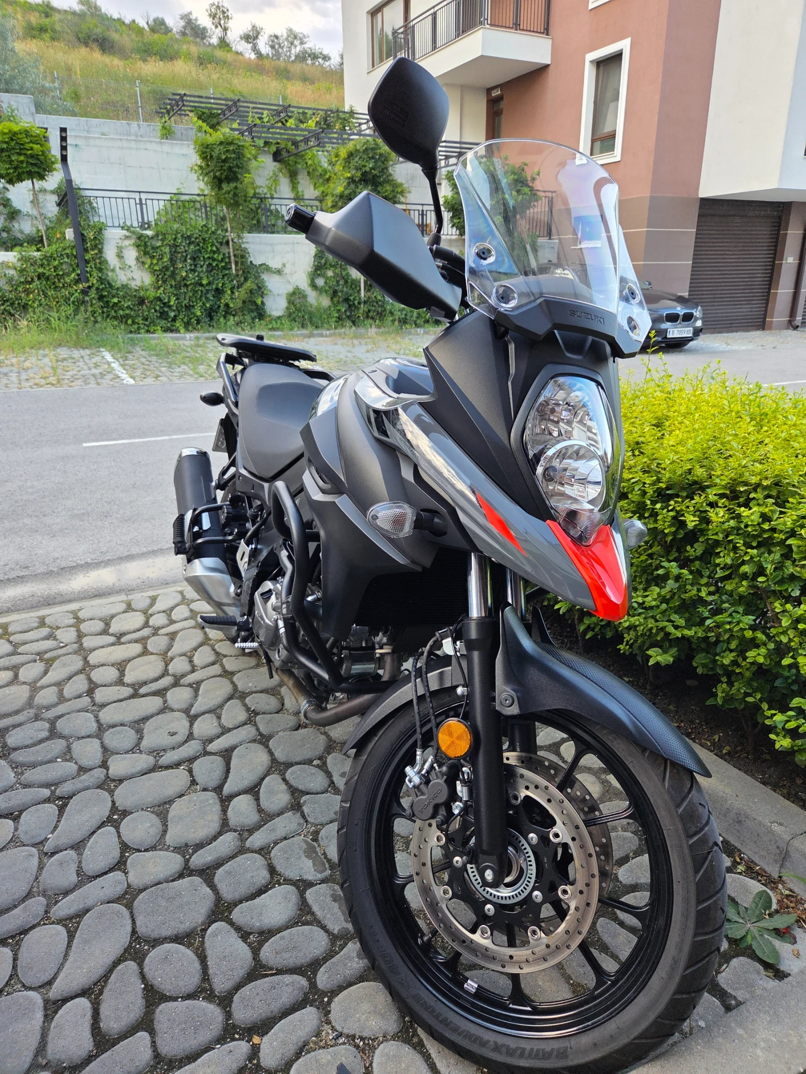 Suzuki V-strom DL650, снимка 3 - Мотоциклети и мототехника - 56178869