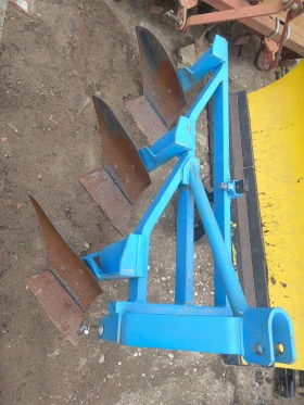 Трактор Kioti CK22, снимка 12