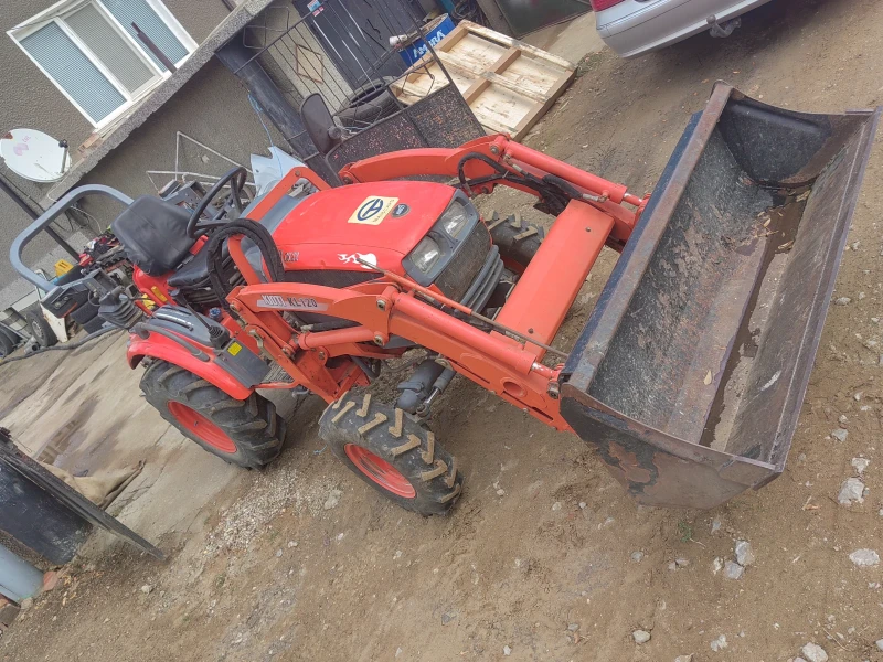 Трактор Kioti CK22