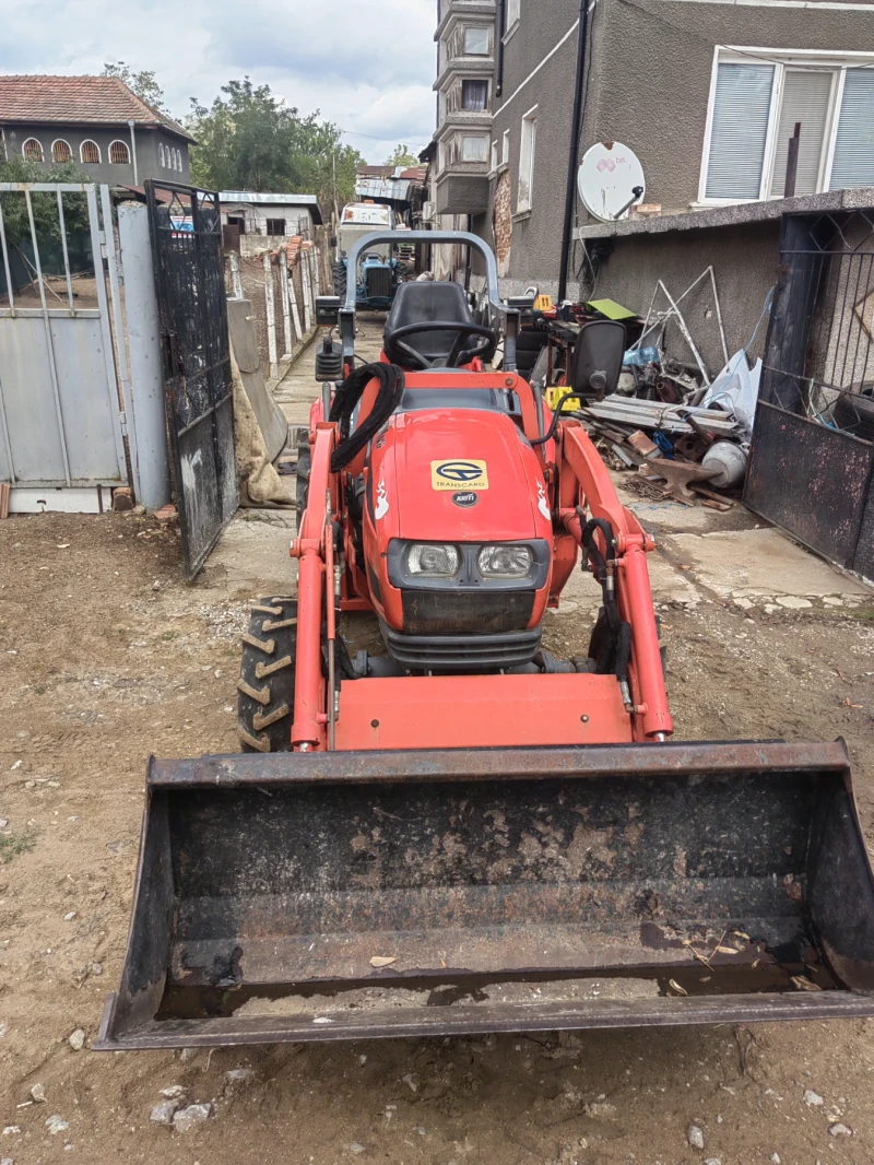 Трактор Kioti CK22, снимка 2 - Селскостопанска техника - 52566854