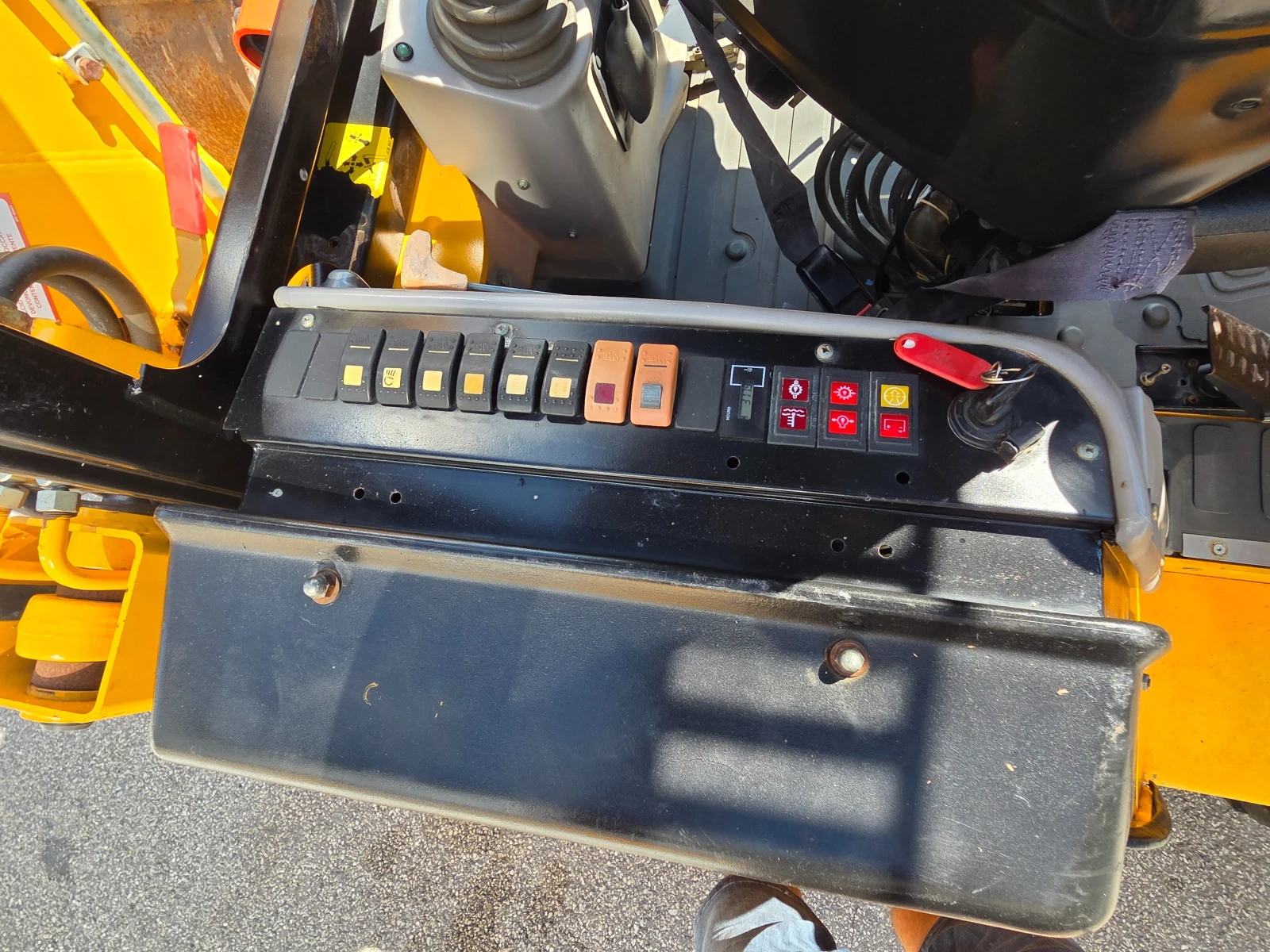 Багер JCB 1-CX- 377ЧАСА.-УНИКАТ, снимка 12 - Индустриална техника - 55619033