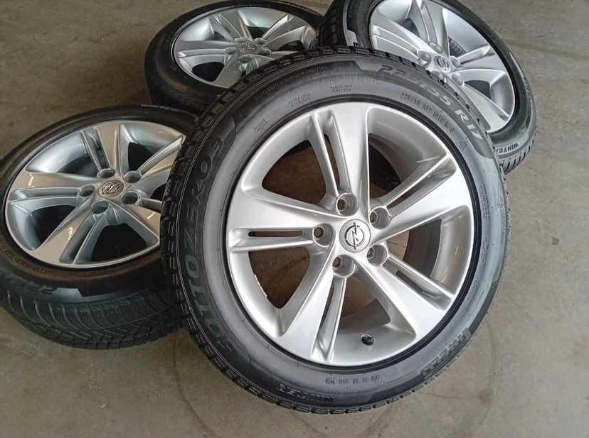 ���� � ������ 225/55R17 �� Opel Insignia | Mobile.bg � ����������� 5