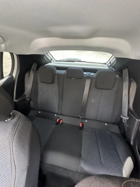 Peugeot 208 1.2 HYBRID 110  , снимка 13
