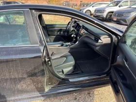 Toyota Camry, снимка 12