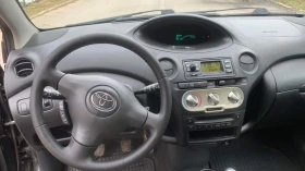 Toyota Yaris 1.0 I FACELIFT, снимка 6