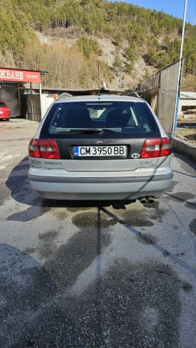 Volvo V40, снимка 2