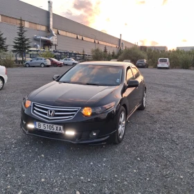 ������ Honda Accord
