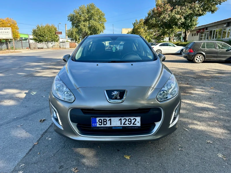 Peugeot 308 1.4 бензин, снимка 2 - Автомобили и джипове - 47579892