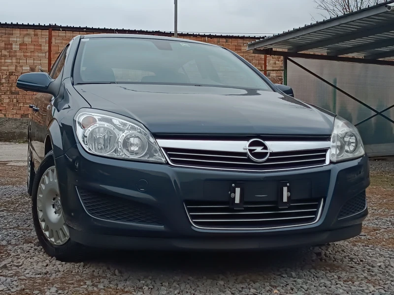 Opel Astra FACE LIFT-1.6i-115кс-КЛИМАТРОНИК-, снимка 1 - Автомобили и джипове - 47927854