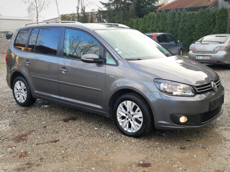 VW Touran 1.6TDI 6ск. LIFE EDITION* NAVI* ПАНОРАМА* FULL, снимка 2 - Автомобили и джипове - 48328344