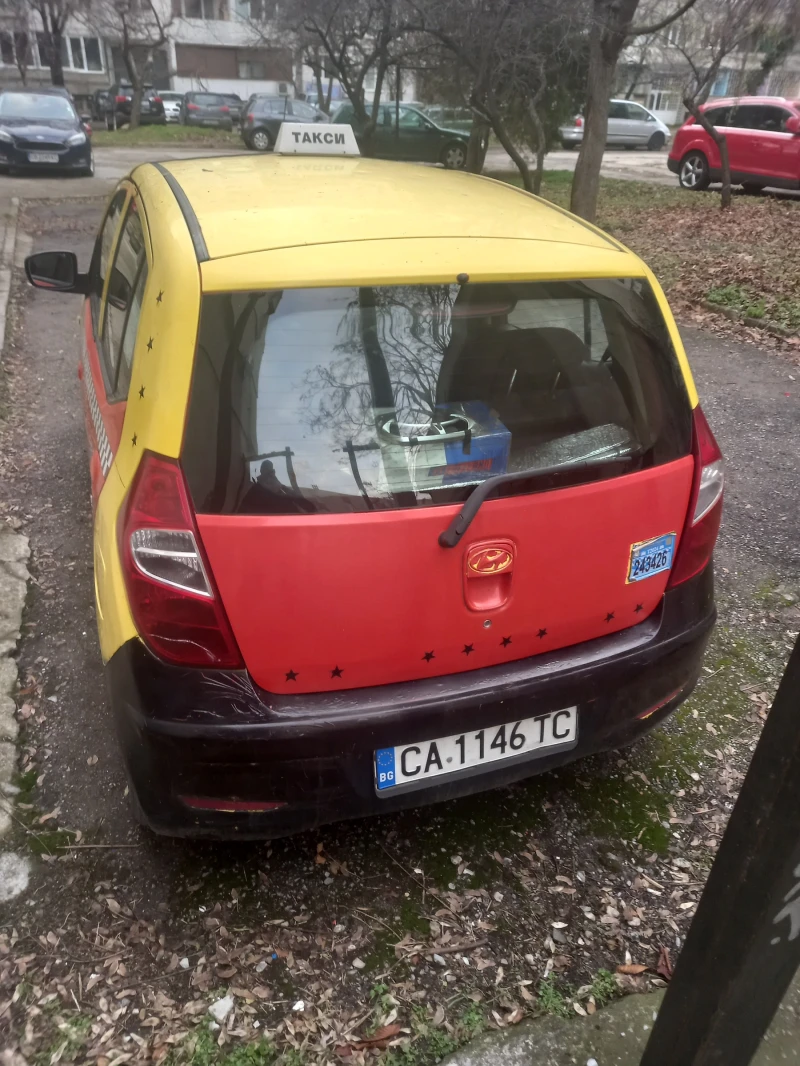 Hyundai I10 такси метан, снимка 3 - Автомобили и джипове - 48511602