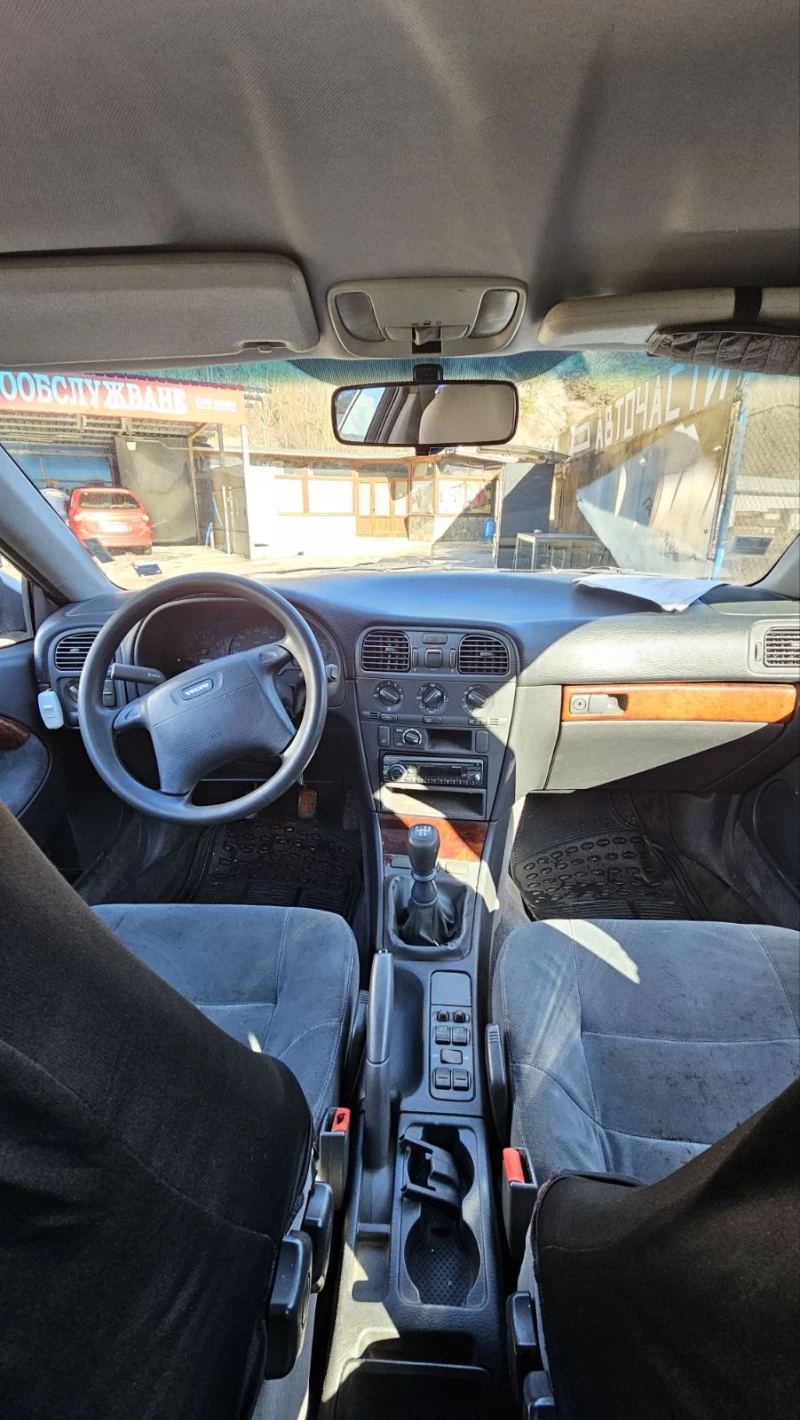 Volvo V40, снимка 6 - Автомобили и джипове - 48914328