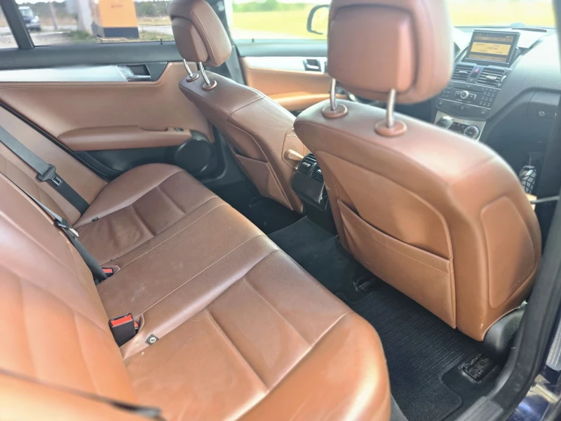 Mercedes-Benz C 350 C350i, снимка 12 - Автомобили и джипове - 52665707
