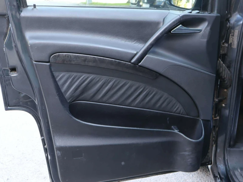 Mercedes-Benz Viano 3.0CDI/Activity Long/Автомат/Android, снимка 7 - Автомобили и джипове - 51499290