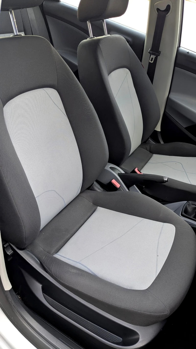 Seat Ibiza, снимка 12 - Автомобили и джипове - 52776148