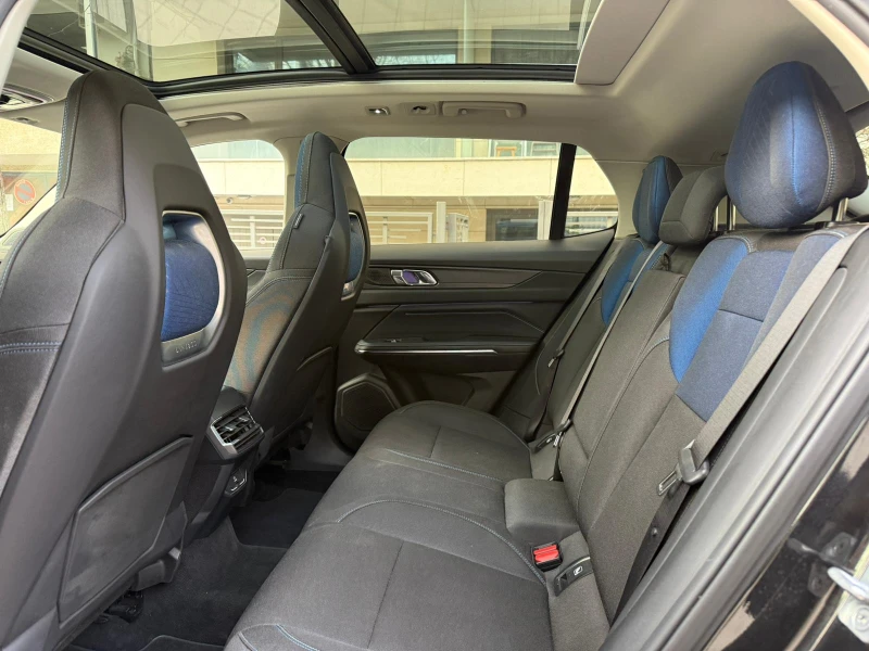 LynkCo 01, снимка 13 - Автомобили и джипове - 52816550