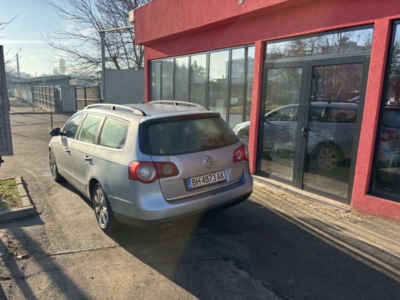 VW Passat, снимка 3 - Автомобили и джипове - 53107078