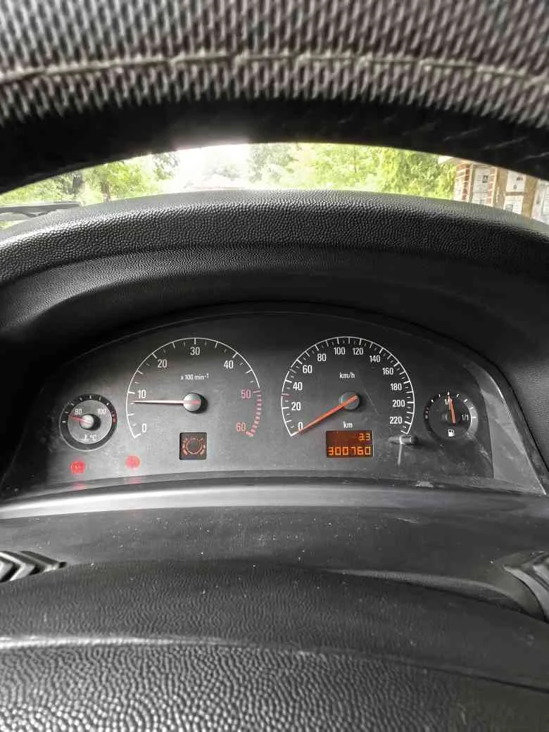 Opel Vectra  - изображение 8