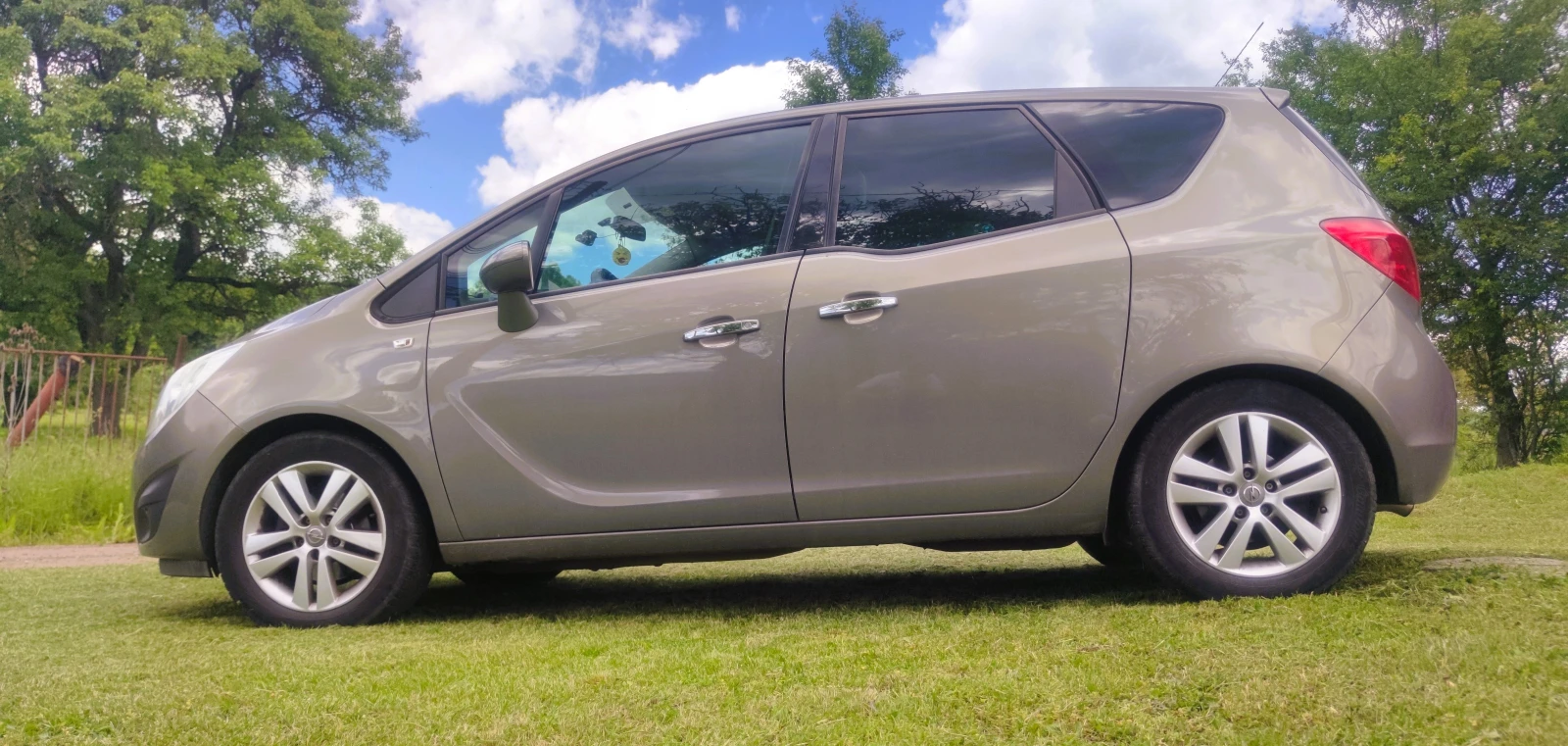 Opel Meriva 1.4 - изображение 2
