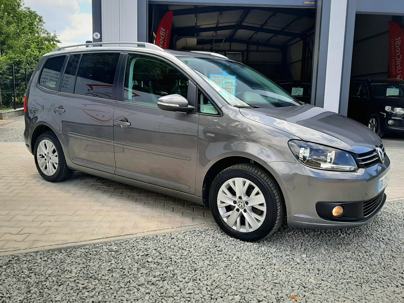 VW Touran 1.6TDI 6ск. LIFE EDITION* NAVI* ПАНОРАМА* FULL - изображение 2