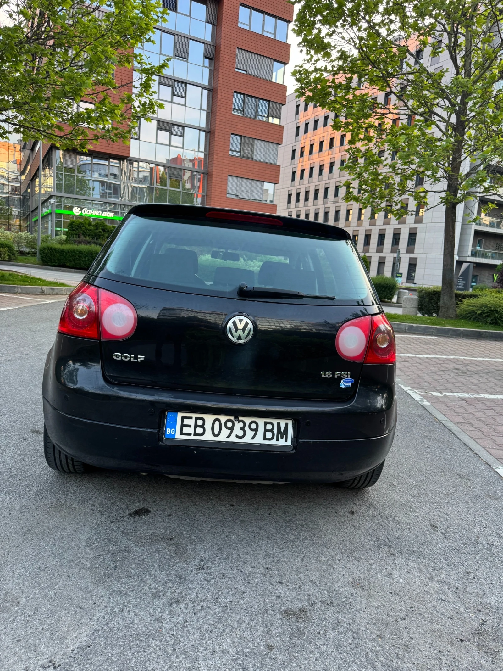 VW Golf 5 1.6 SportLine* Blu* Cam* Nav - изображение 3