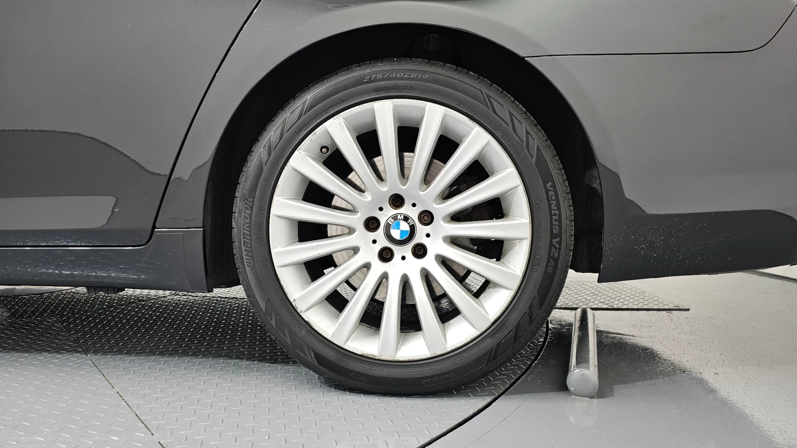 BMW 730 7 Series (F01) 730d xDrive - изображение 5