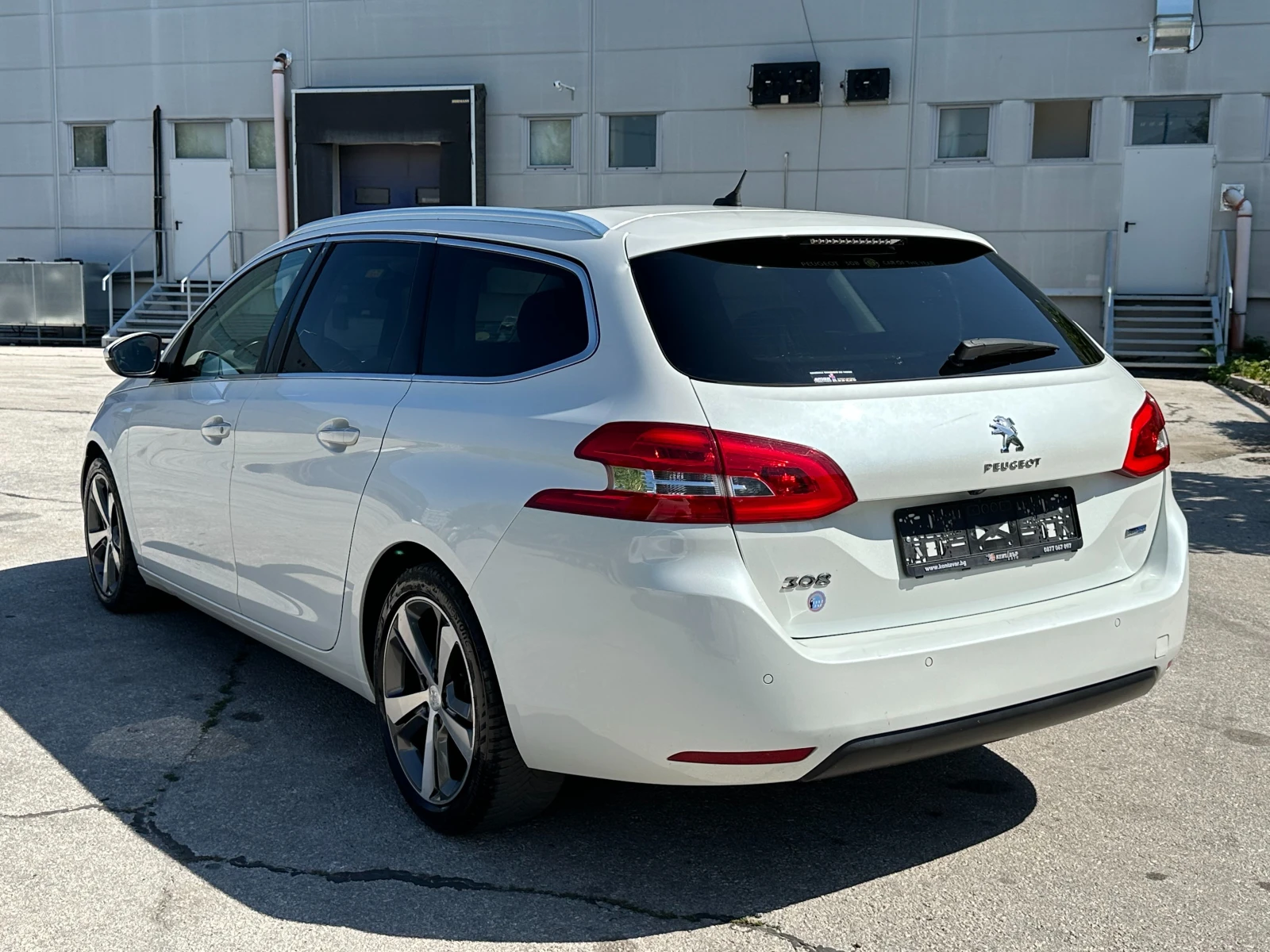 Peugeot 308 GT Line/2.0hdi/Автомат/Панорама - изображение 3