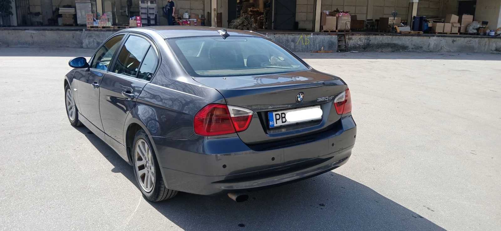 BMW 320 E90 - изображение 3