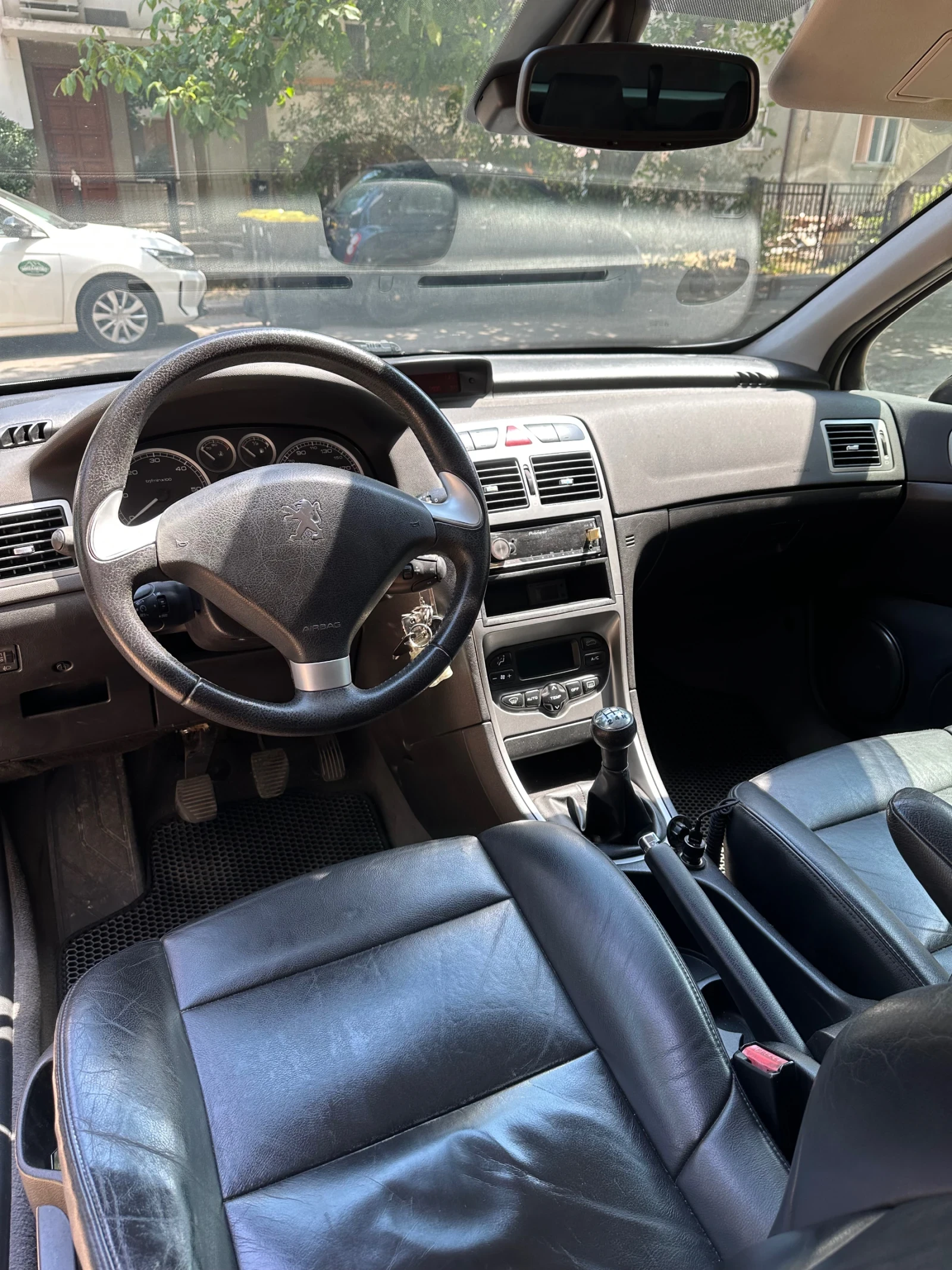 Peugeot 307 2.0 hdi  - изображение 5