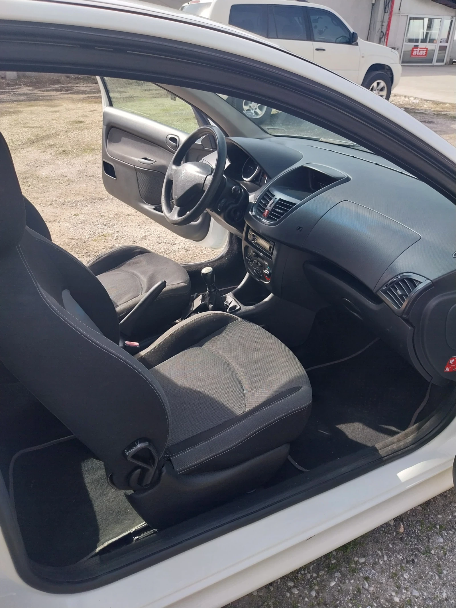Peugeot 206  - изображение 8