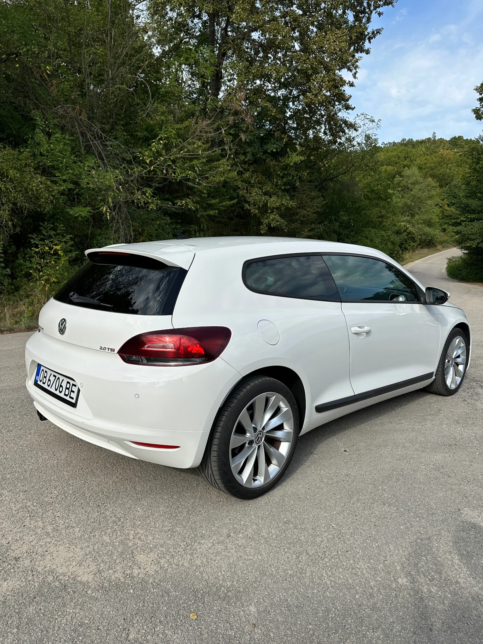 VW Scirocco 2.0TSI - изображение 6