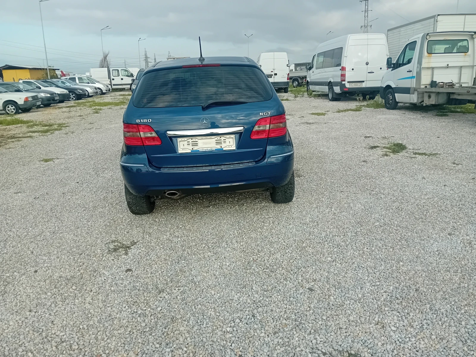 Mercedes-Benz B 180  - изображение 7