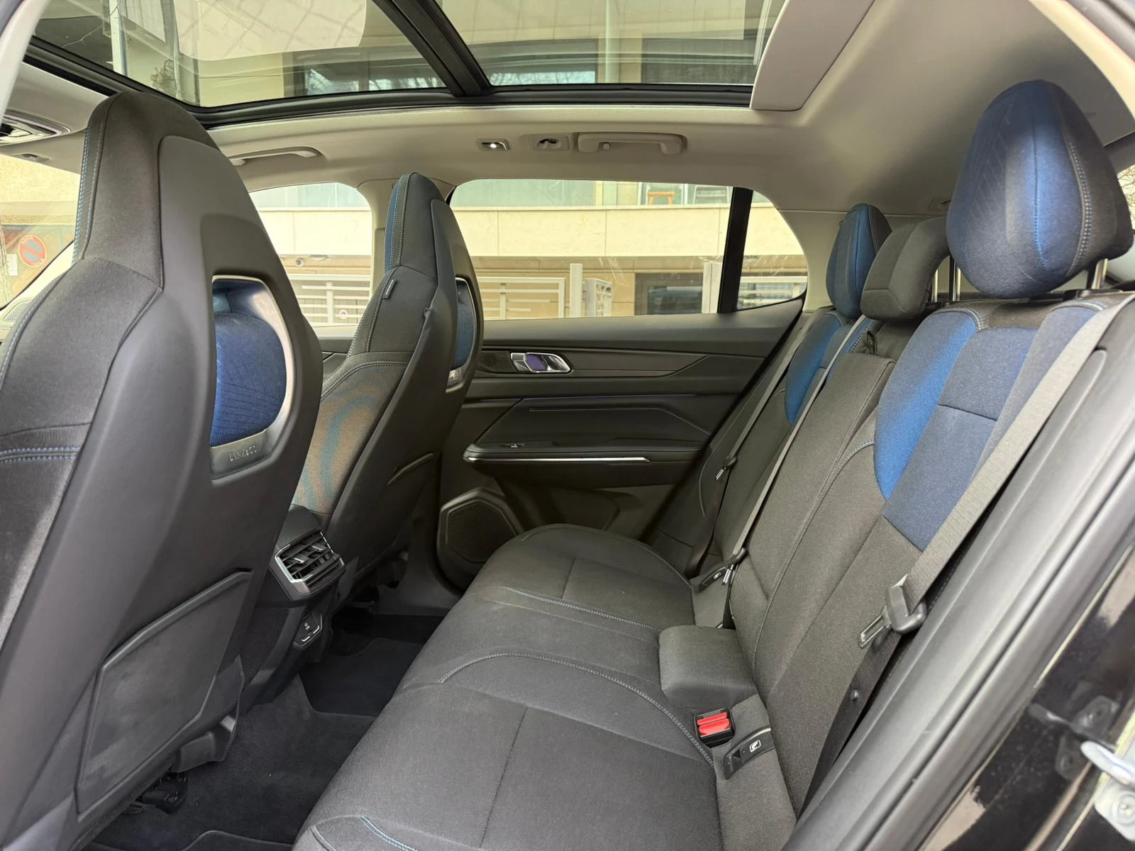 LynkCo 01 | Mobile.bg � ����������� 13