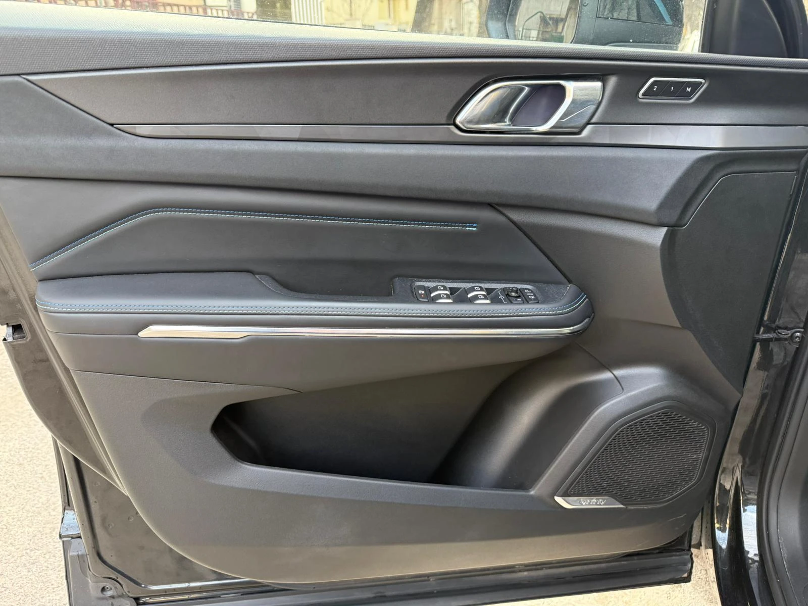 LynkCo 01 | Mobile.bg � ����������� 12