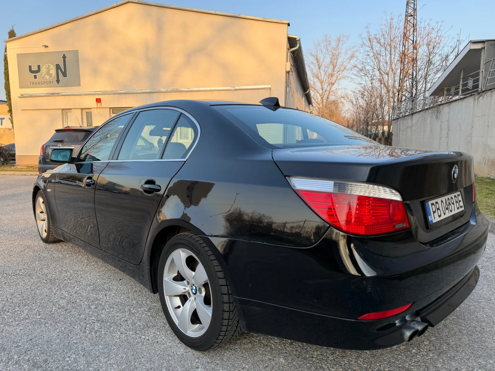 BMW 520, снимка 5 - Автомобили и джипове - 53868505