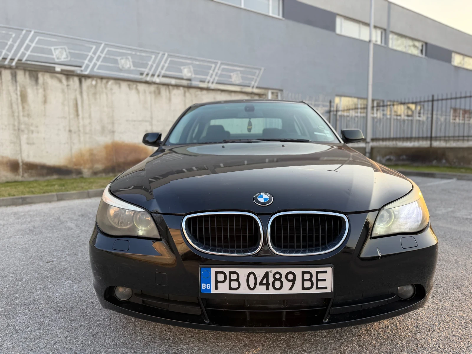 BMW 520, снимка 3 - Автомобили и джипове - 53868505
