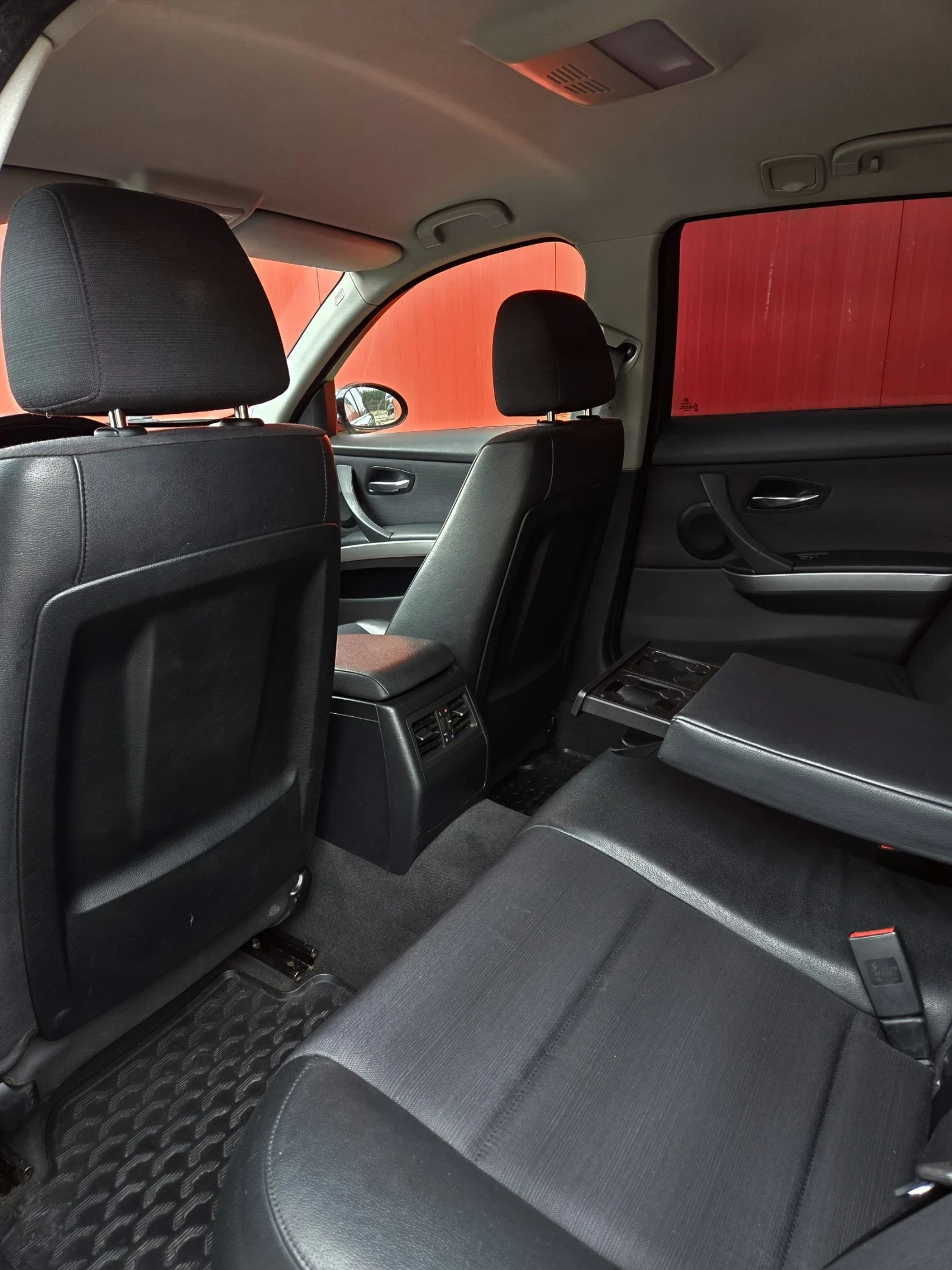 BMW 320 Регистриран/Платено всичко, снимка 16 - Автомобили и джипове - 53913242