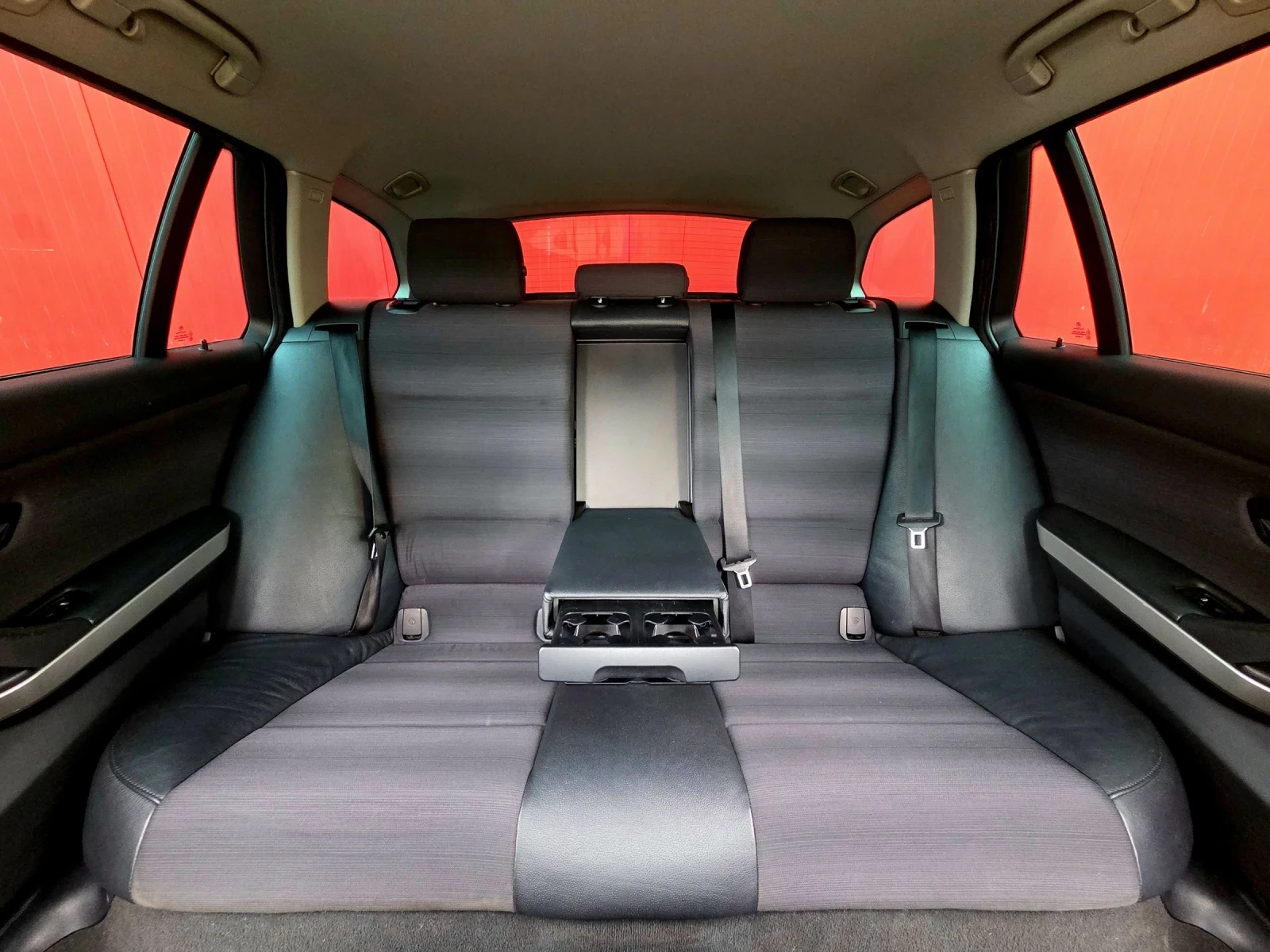 BMW 320 Регистриран/Платено всичко, снимка 17 - Автомобили и джипове - 53913242