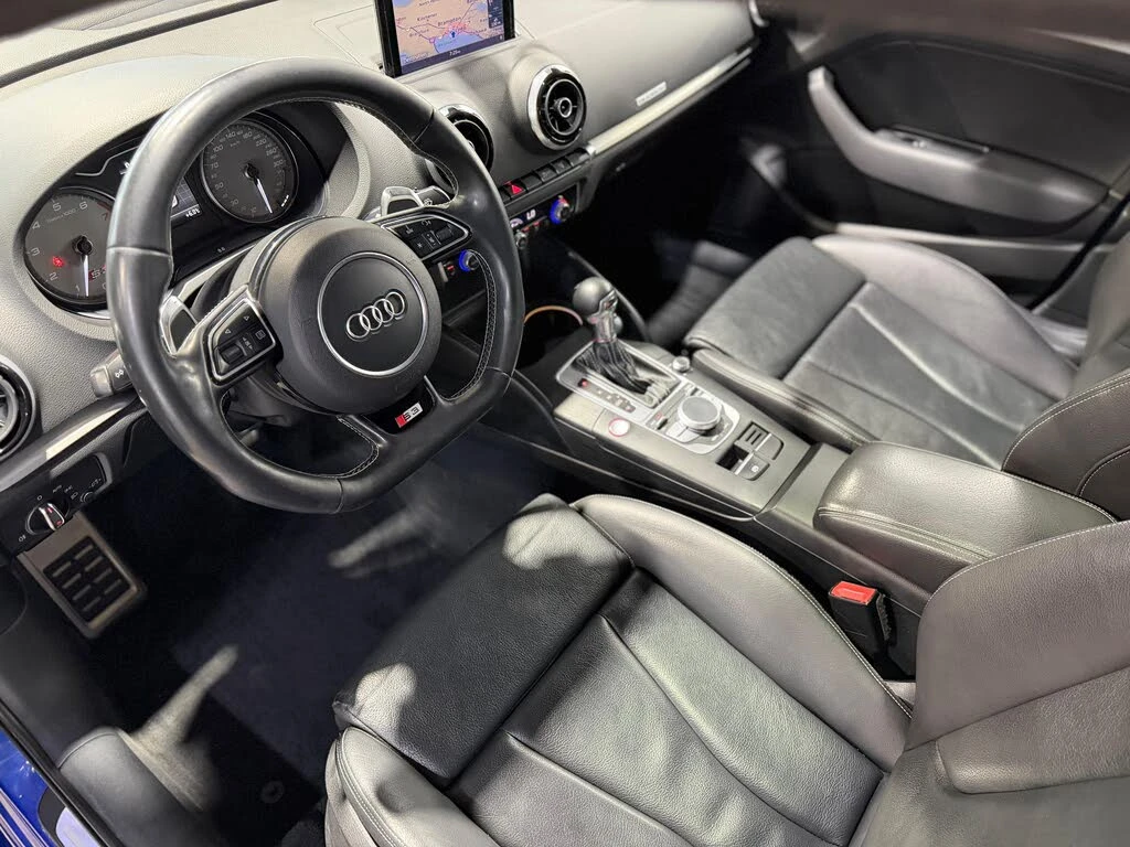 Audi S3 ПОДГРЕВ* КАМЕРА* МЪРТВА ТОЧКА* ШИБИДАХ* КЕЙЛЕС, снимка 5 - Автомобили и джипове - 53975377