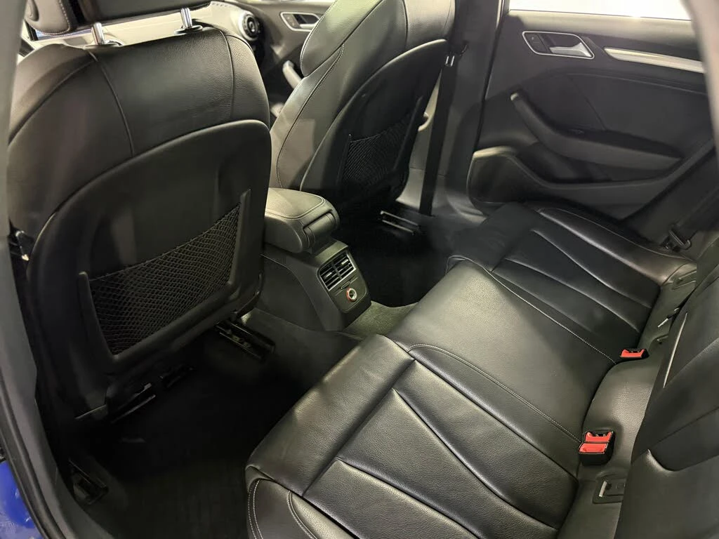 Audi S3 ПОДГРЕВ* КАМЕРА* МЪРТВА ТОЧКА* ШИБИДАХ* КЕЙЛЕС, снимка 9 - Автомобили и джипове - 53975377