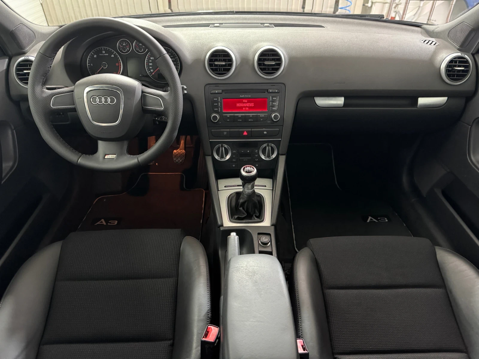 Audi A3 1.9 TDI 105 h.p. * S-LINE * PANORAMA * KOJA, снимка 10 - Автомобили и джипове - 54221277