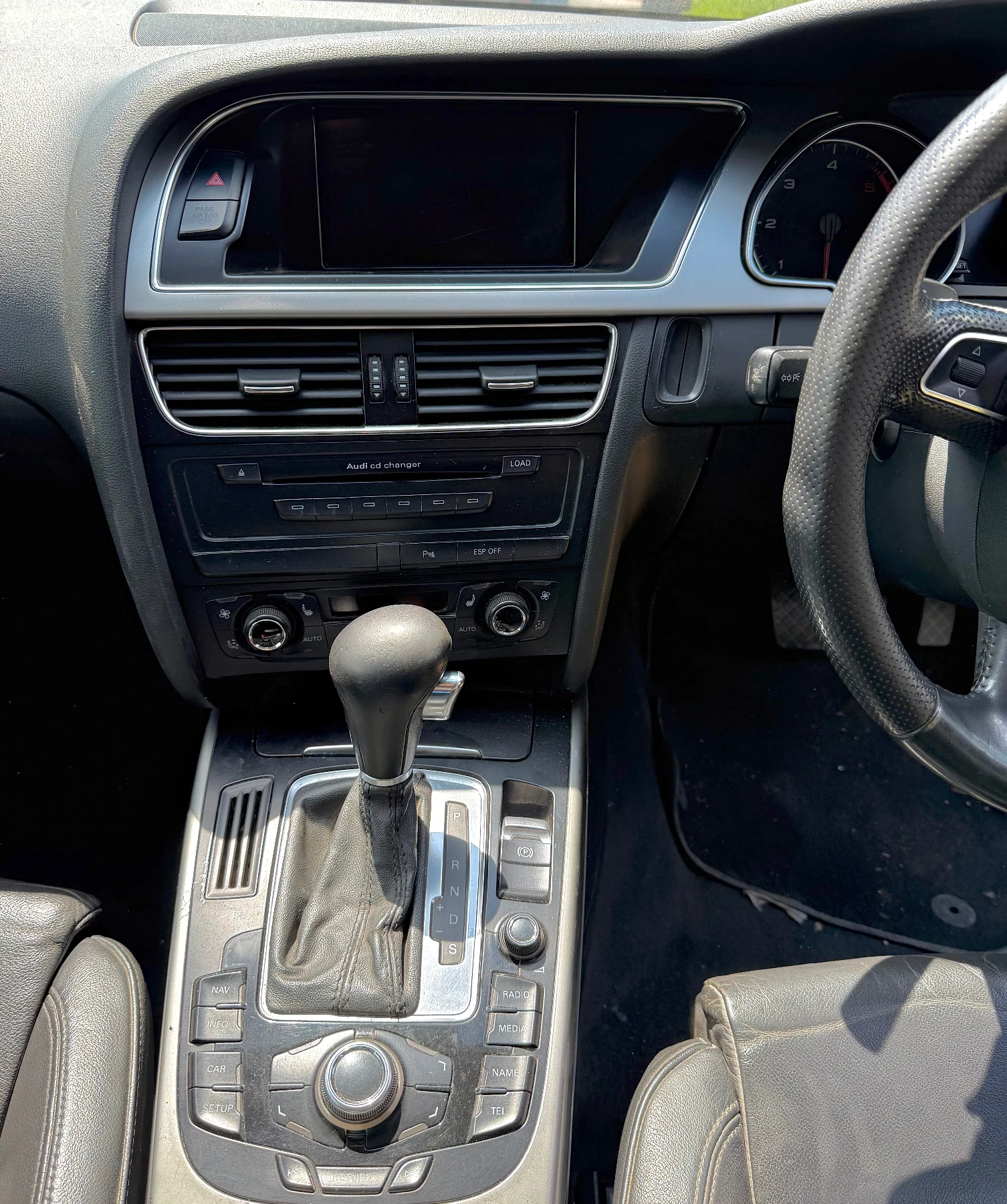 Audi A5 2.7, снимка 13 - Автомобили и джипове - 54715278