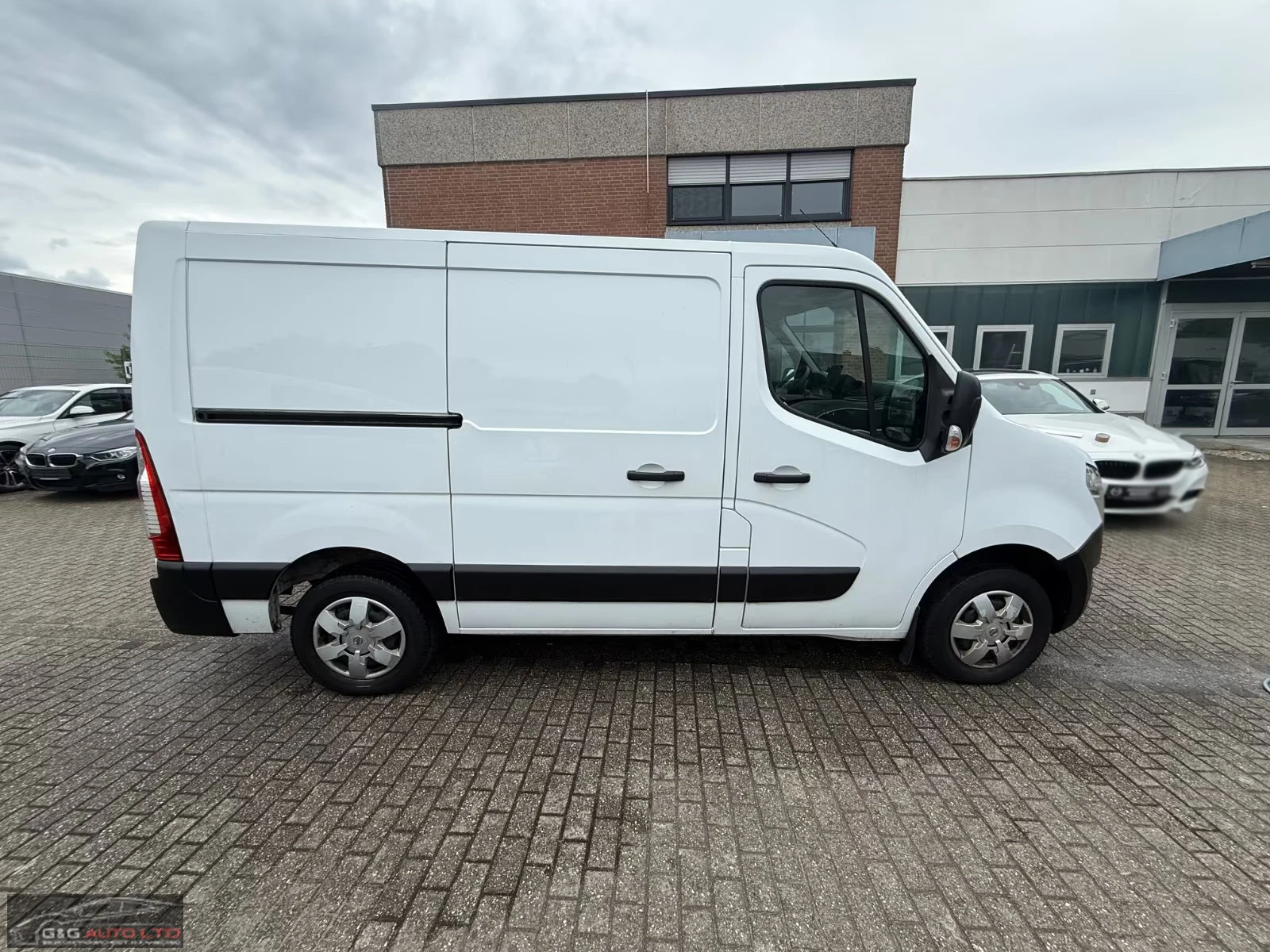Nissan e-NV200 NV400/150HP/L1H1/PRO/NAVI/LED/ACC/423q, снимка 6 - Автомобили и джипове - 54956688