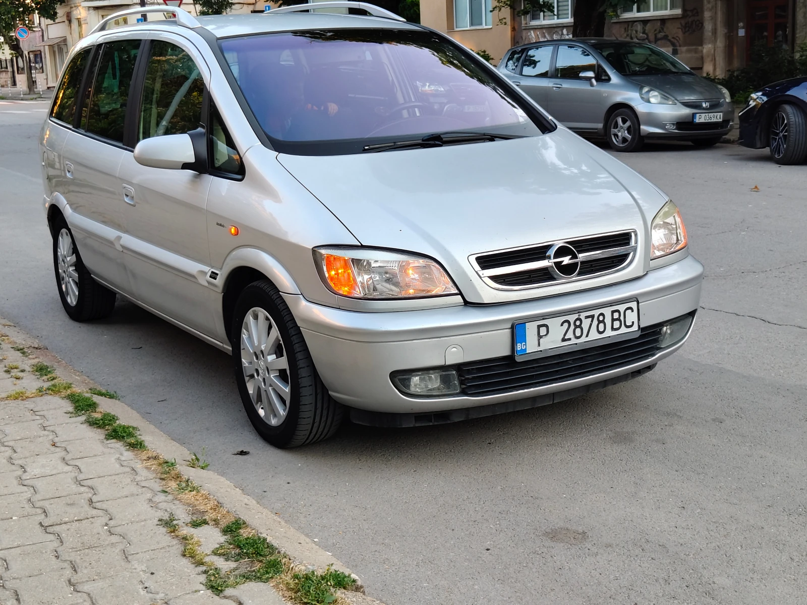 Opel Zafira 2.2 DTI